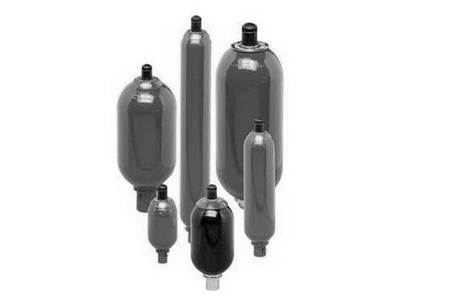 活塞式、皮囊式、隔膜式蓄能器的區別大嗎？